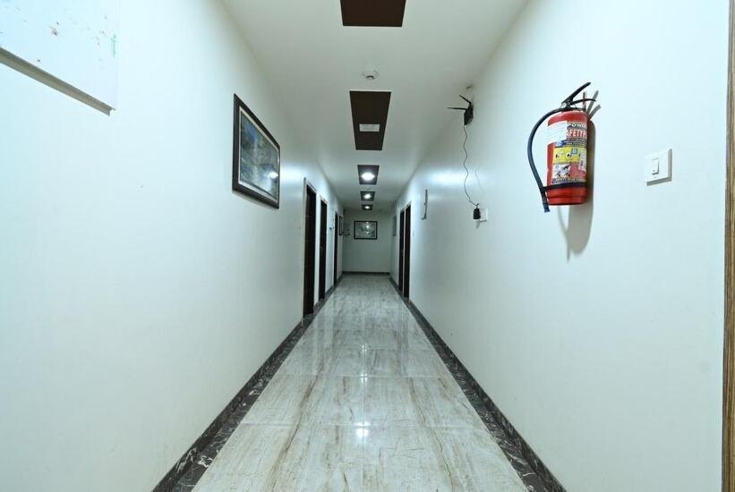 לקנאו Hotel I.P. Palace מראה חיצוני תמונה